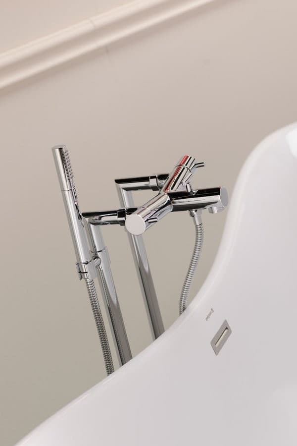 AIRTECH bateria wannowa naścienna chromowana
