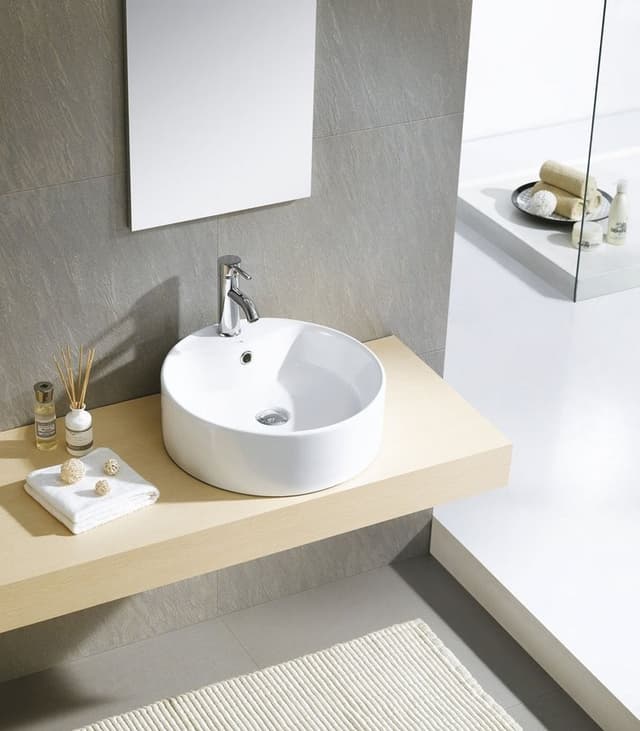YAKARTA umywalka ceramiczna nablatowa, średnica 46cm