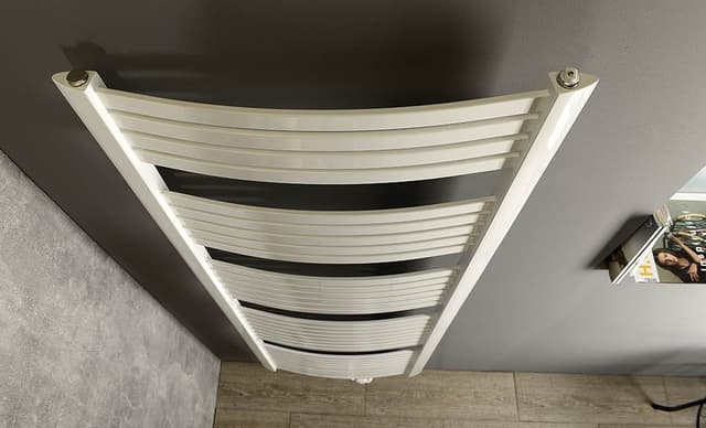 Grzejnik łazienkowy STING 650x1741 mm, 968 W