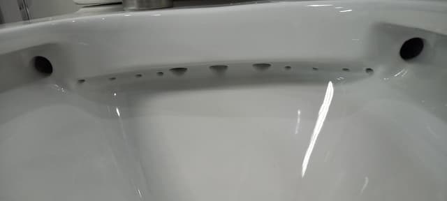 PACO RIMLESS kompakt WC z uniwersalnym odpływem