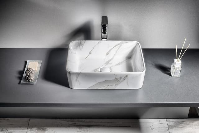 DALMA umywalka ceramiczna 48x13 cm, marmur carrara