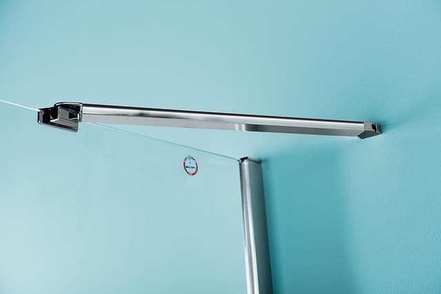 OOM LINE drzwi prysznicowe 1300 mm z powłoką Antidrop