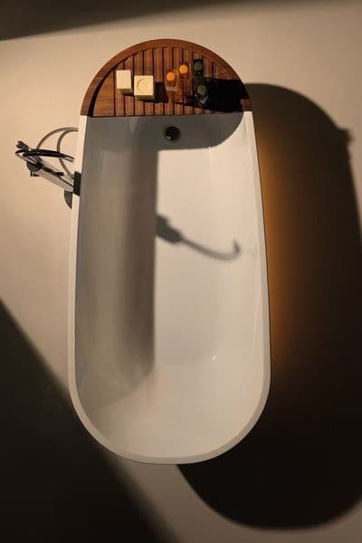 AQUATECH wanna wolnostojąca 170x70cm z lanego marmuru