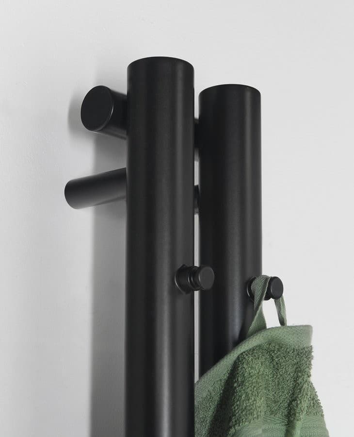 PILON grzejnik łazienkowy 122x1800 mm z wieszakami matowy
