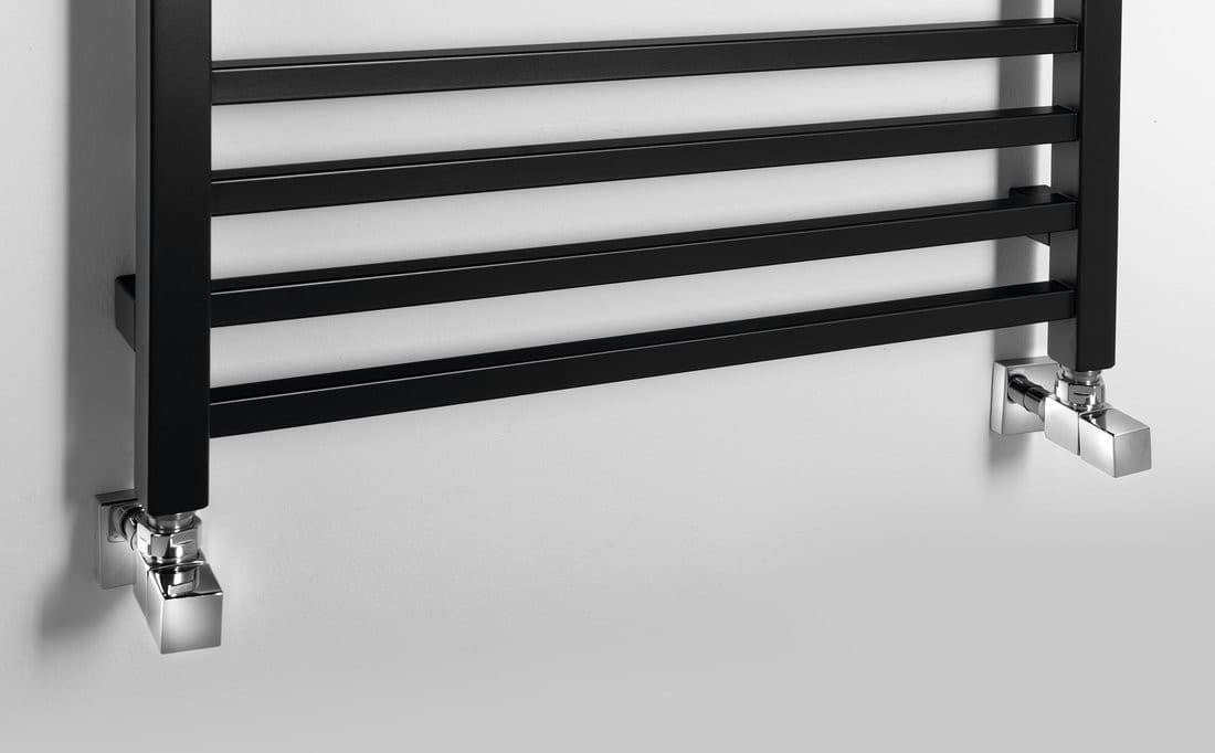 METRO grzejnik łazienkowy 600x1510 mm, czarny mat