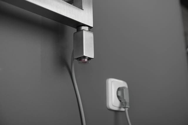 CARUSO grzałka elektryczna 300 W, stal nierdzewna matowa