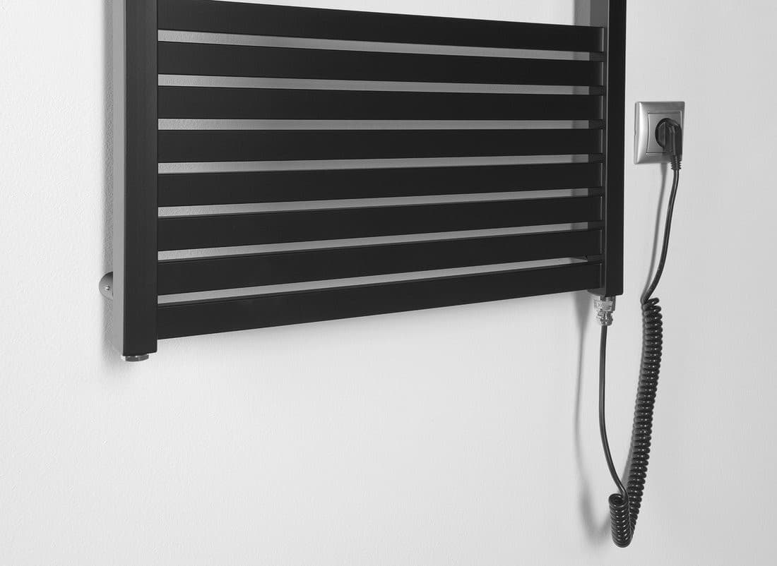 TONDI-E grzejnik elektryczny 600x1690 mm, 800 W, matowy czarny