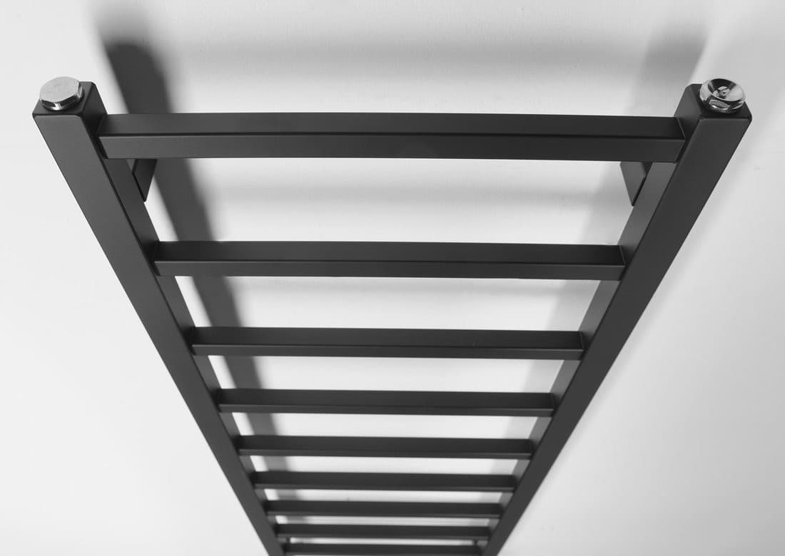 METRO LIGHT grzejnik łazienkowy 400x1140 mm matowy czarny