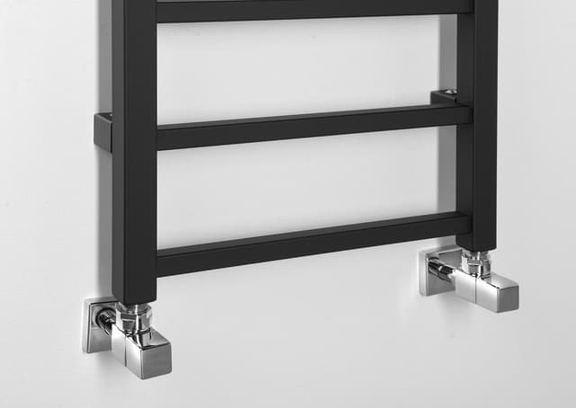 METRO LIGHT grzejnik łazienkowy 400x1500 mm, czarny mat