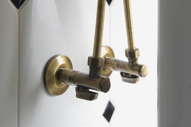Łącznik rurka gwint M10x1, 30 cm, 10 mm do baterii