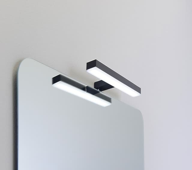 VERONICA 2 LED oświetlenie ścienne, 8 W, czarne