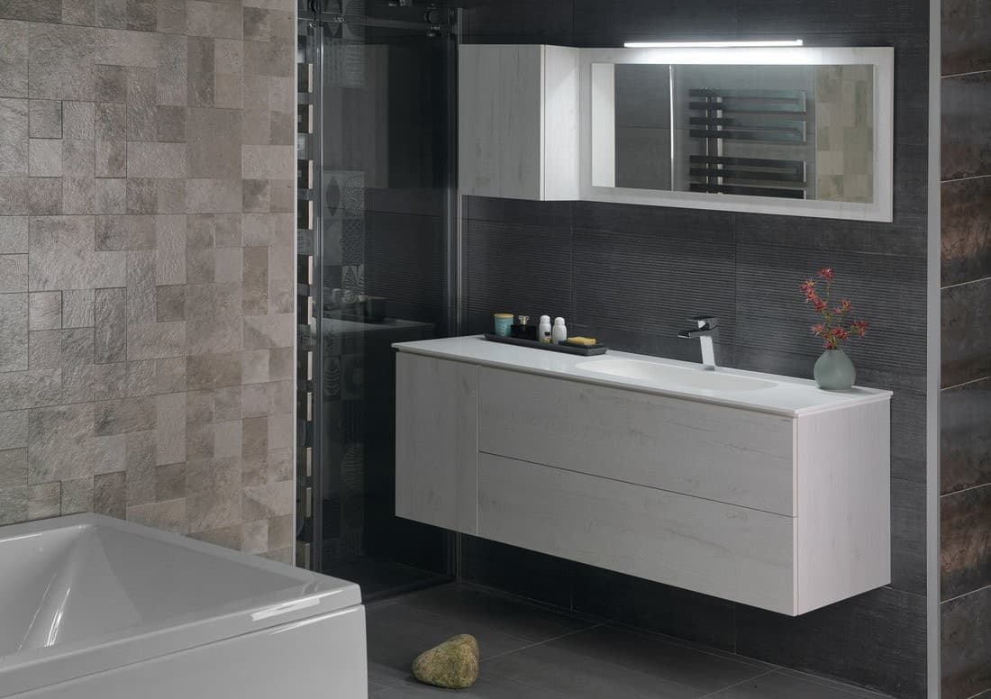 TREOS 145 zestaw łazienkowy dąb Polar z oświetleniem LED