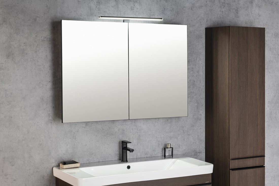 GRETA szafka z lustrem, oświetlenie LED, 81x70x14cm, czarny mat
