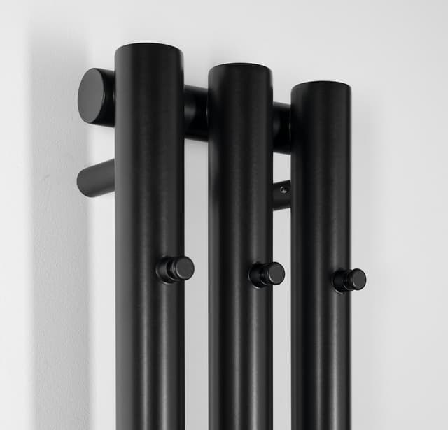 PILON grzejnik łazienkowy 196x1800mm, 3 wieszaki, czarny mat