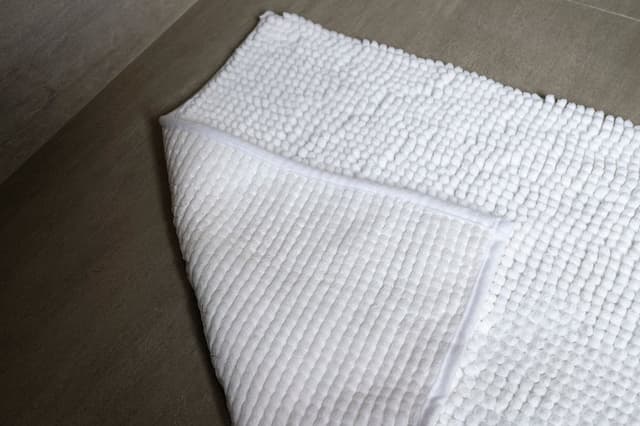 CHENILL dywanik łazienkowy 50x80cm, 100% polyester, biały