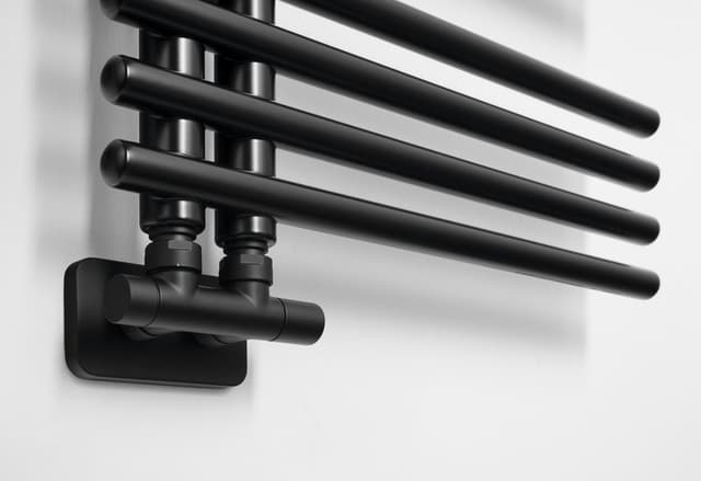 NYMPHA grzejnik łazienkowy 500x1250mm, czarny mat