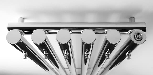 PILON grzejnik łazienkowy 270x1800mm, 6 wieszaki, chrom