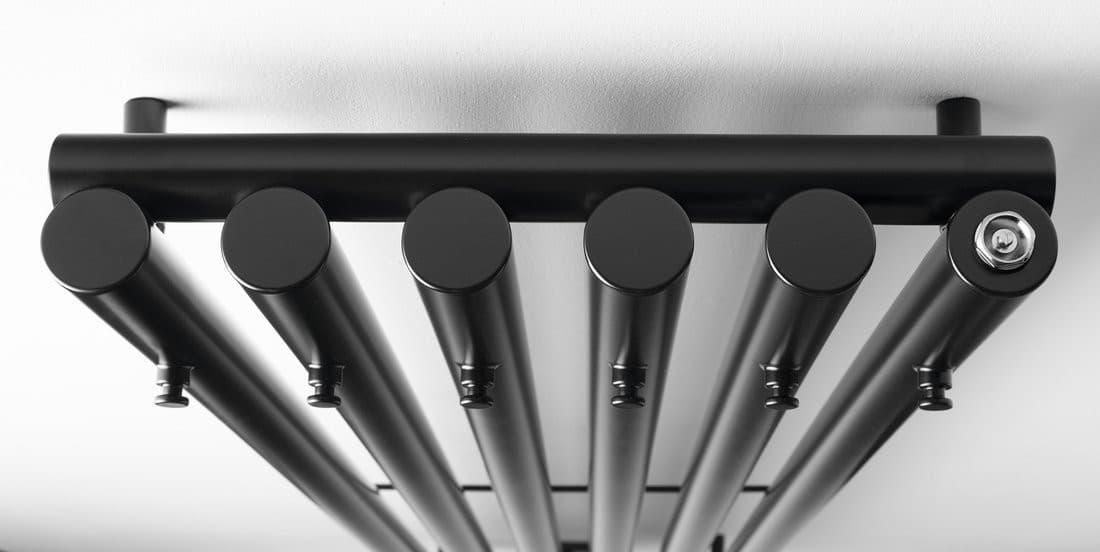 PILON grzejnik łazienkowy 270x1800mm, 4 wieszaki, czarny mat