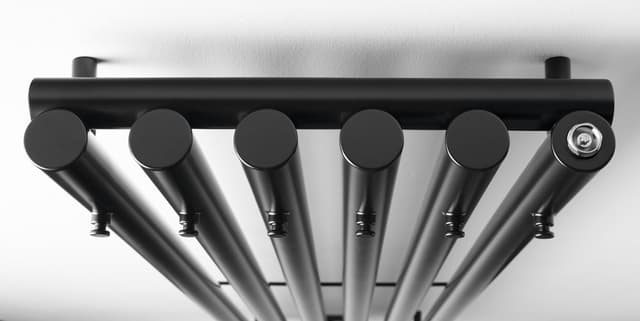 PILON grzejnik łazienkowy 270x1800mm, 4 wieszaki, czarny mat