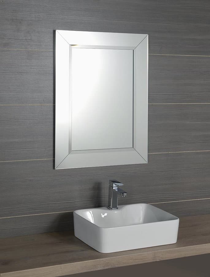 ARAK lustro prostokątne 60x80cm z formowaniem i skosem
