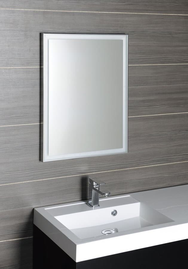 LUMINAR lustro LED w ramie chromowanej 700x500mm