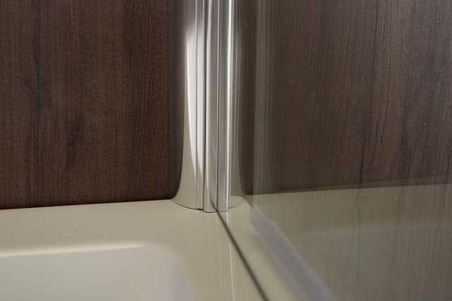 RENDE parawan wannowy 970mm, szkło czyste, Antidrop