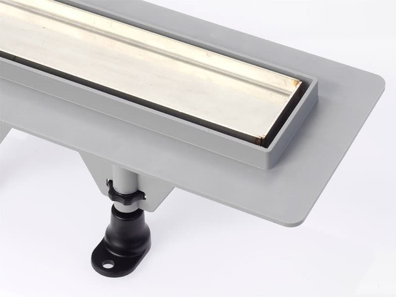 TILE odpływ liniowy z rusztem stalowym, 920x123x68 mm