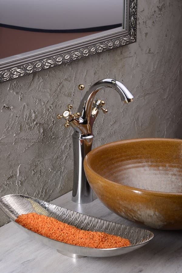 ANTEA wysoka bateria umywalkowa z odpływem chrom/złoto