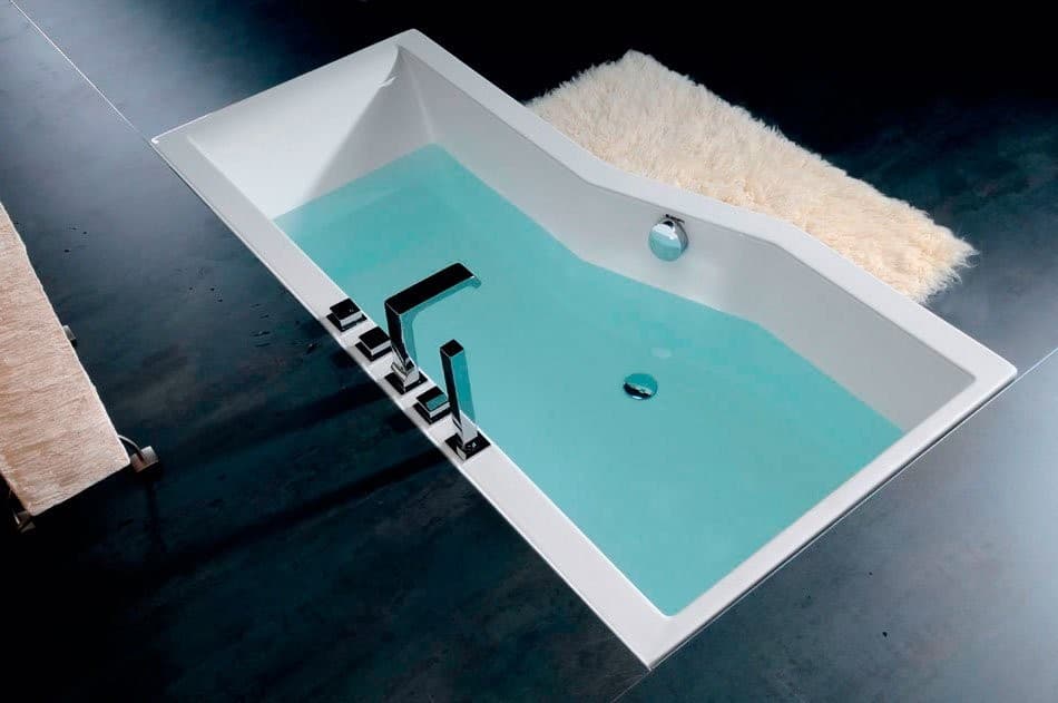 VERSYS L wanna asymetryczna 170x85 cm, lewa, biała