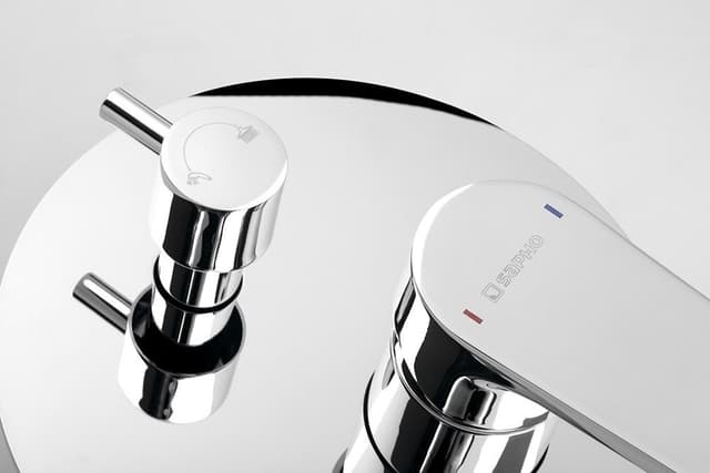 KAI podtynkowa bateria prysznicowa, 2 funkcje, chrom