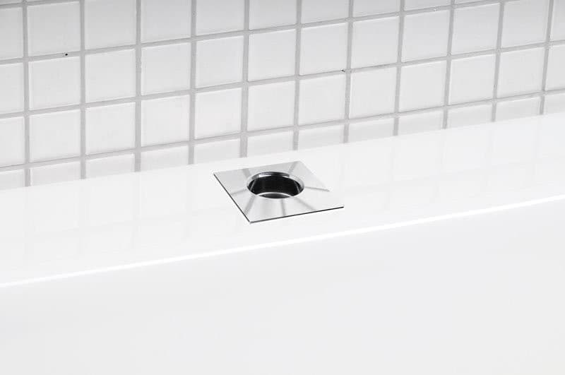 Gniazdo prysznicowe kwadratowe z wężem chromowane