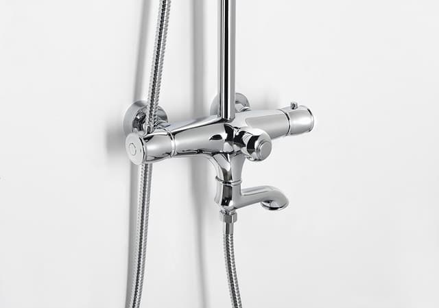 KIRKÉ słup przysznicowy z baterią termostatyczną, chromowany