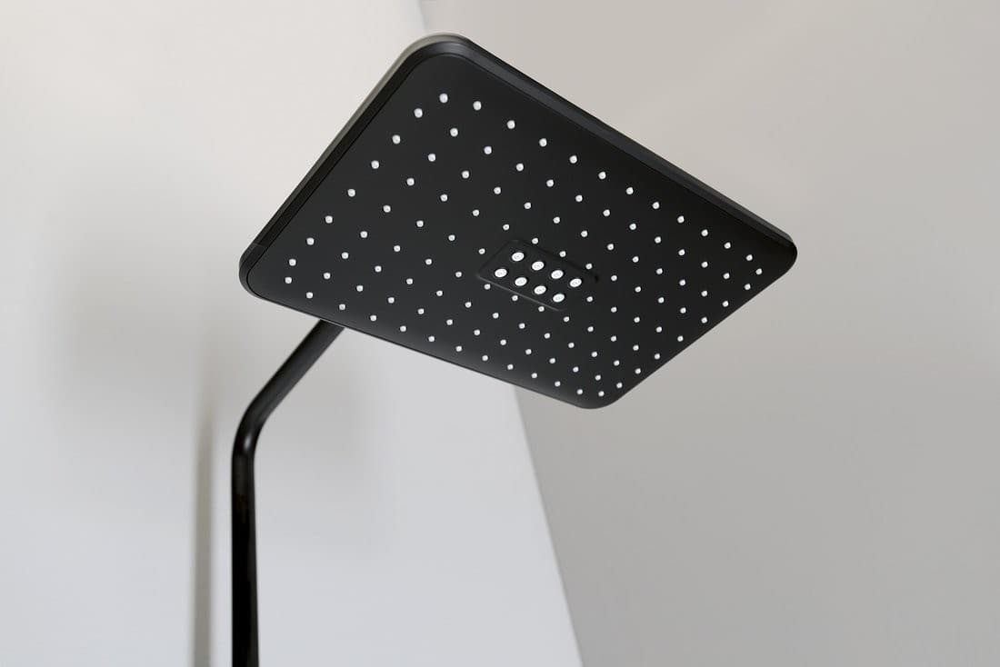 DARK teleskopowy zestaw prysznicowy z baterią termostatyczną