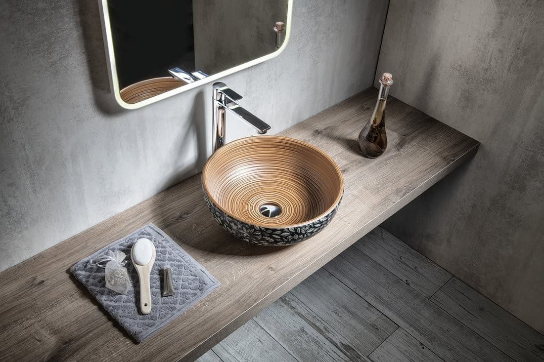 PRIORI okrągła umywalka ceramiczna 41 cm z brązowym wzorem