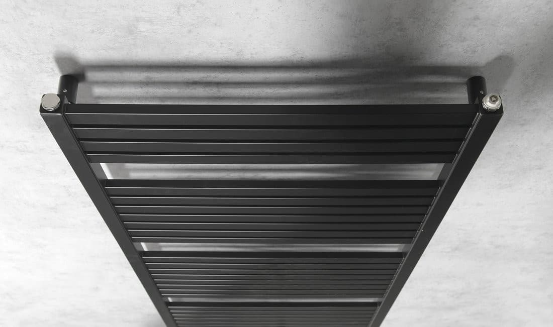 TONDI grzejnik łazienkowy 600x1330 mm, centralne podłączenie matowy czarny