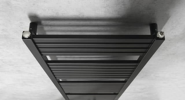 TONDI grzejnik łazienkowy 450x1330 mm, centralne podłączenie