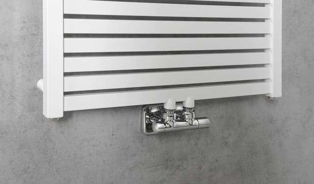 TONDI grzejnik łazienkowy 600x1330 mm, centralne podłączenie