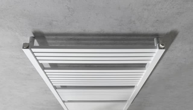 TONDI grzejnik łazienkowy 600x1330 mm, centralne podłączenie