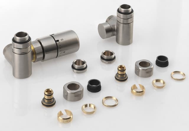 CORNER COMBI zestaw przyłączeniowy z termostatem, stal nierdzewna