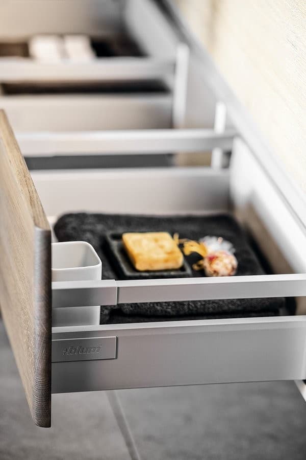 MEDIENA szafka umywalkowa 117x50,5x48,5cm, biały mat/dąb graphite