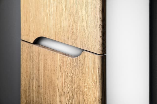 MEDIENA szafka wysoka 35x140x30cm, 2 drzwi, biały mat/dąb natural