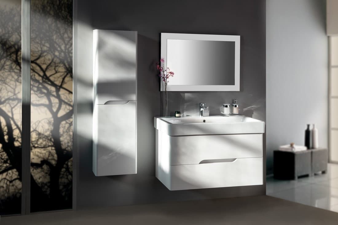 MEDIENA wysoka szafka 40x140x20cm, 2 drzwi, biały mat