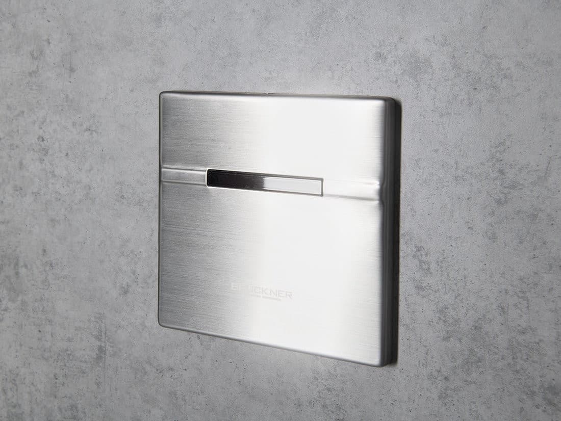 Sensorowy mechanizm spłukujący do pisuaru 6V, stal nierdzewna