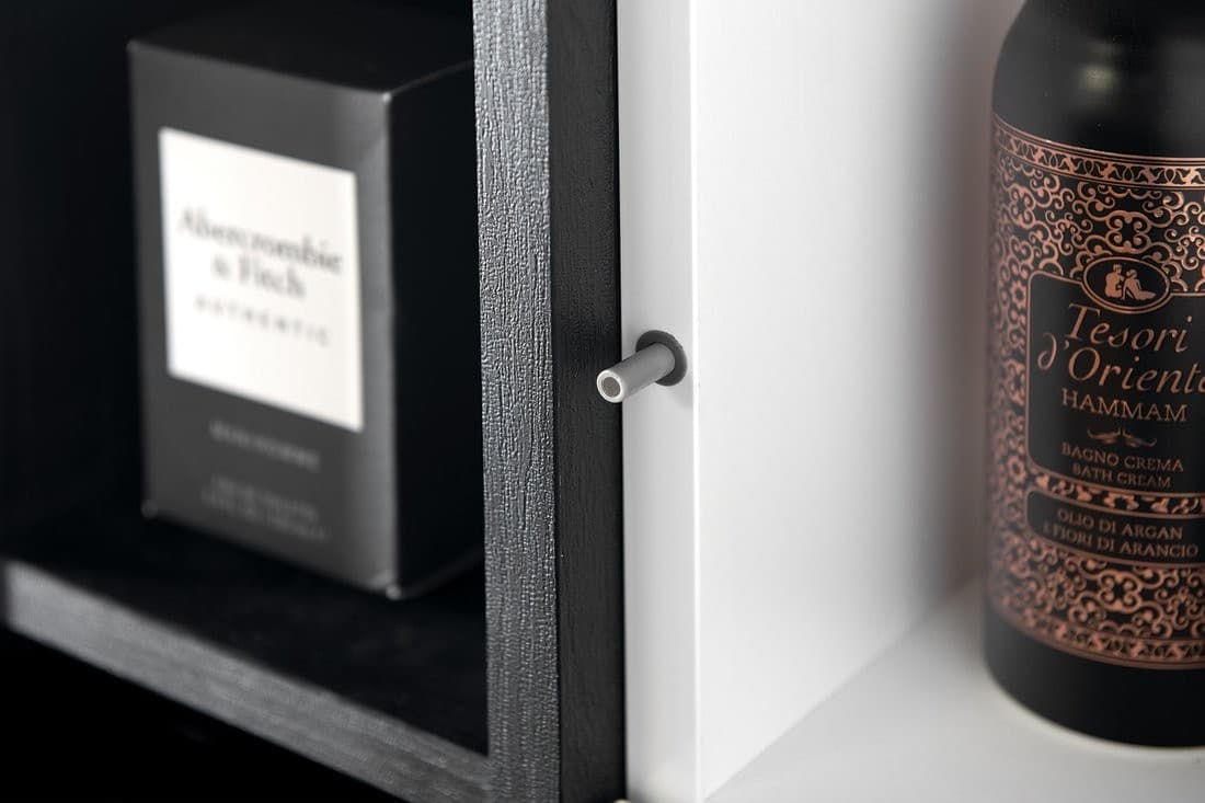 ESPACE słupek wysoki 35x172x32cm, 2-drzwiczkowy, dąb Collingwood