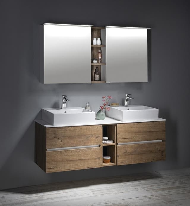 LINEX szafka z lustrem z oświetleniem LED 60x70cm