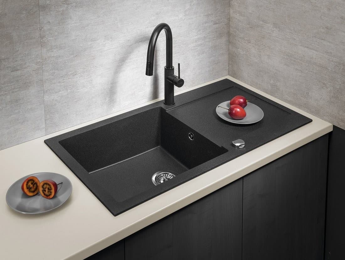 Granitowy zlewozmywak wpuszczany jednokomorowy z ociekaczem 97x50cm