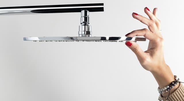 SPIRIT ROUND panel prysznicowy 250x1550mm z baterią termostatyczną