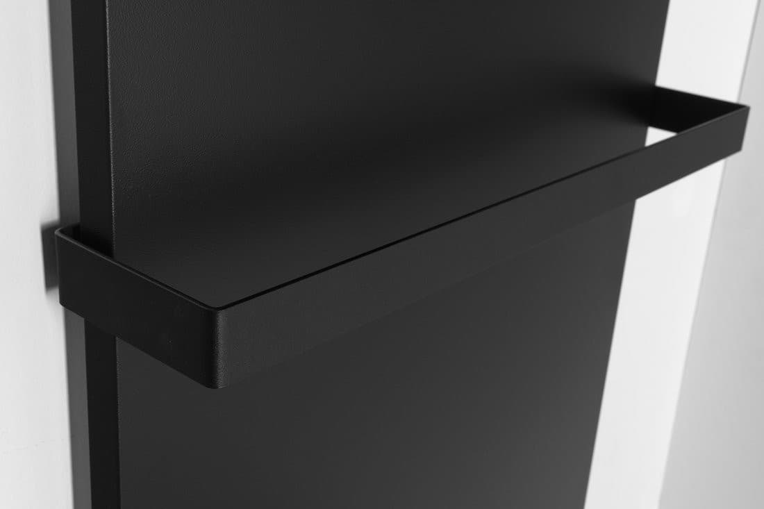 ENIS panel promiennikowy 600W z wieszakami na ręczniki IP44