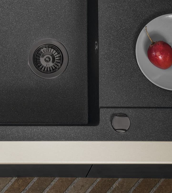 Spust zlewozmywakowy 6/4 stal nierdzewna z przelewem PVD