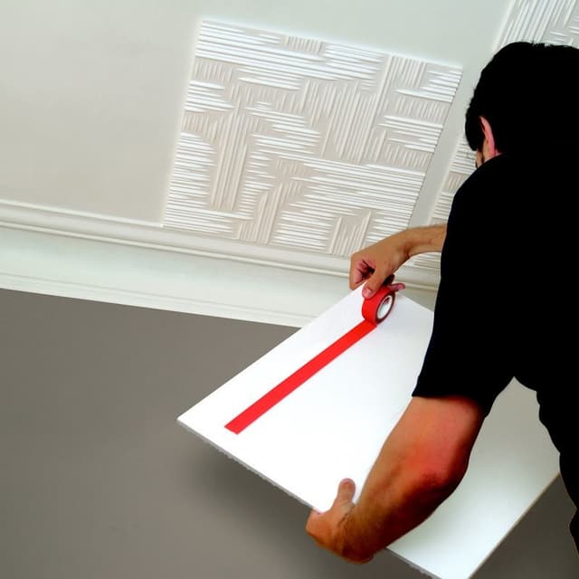 MONTACK taśma klejąca uniwersalna 2,5m x 19mm